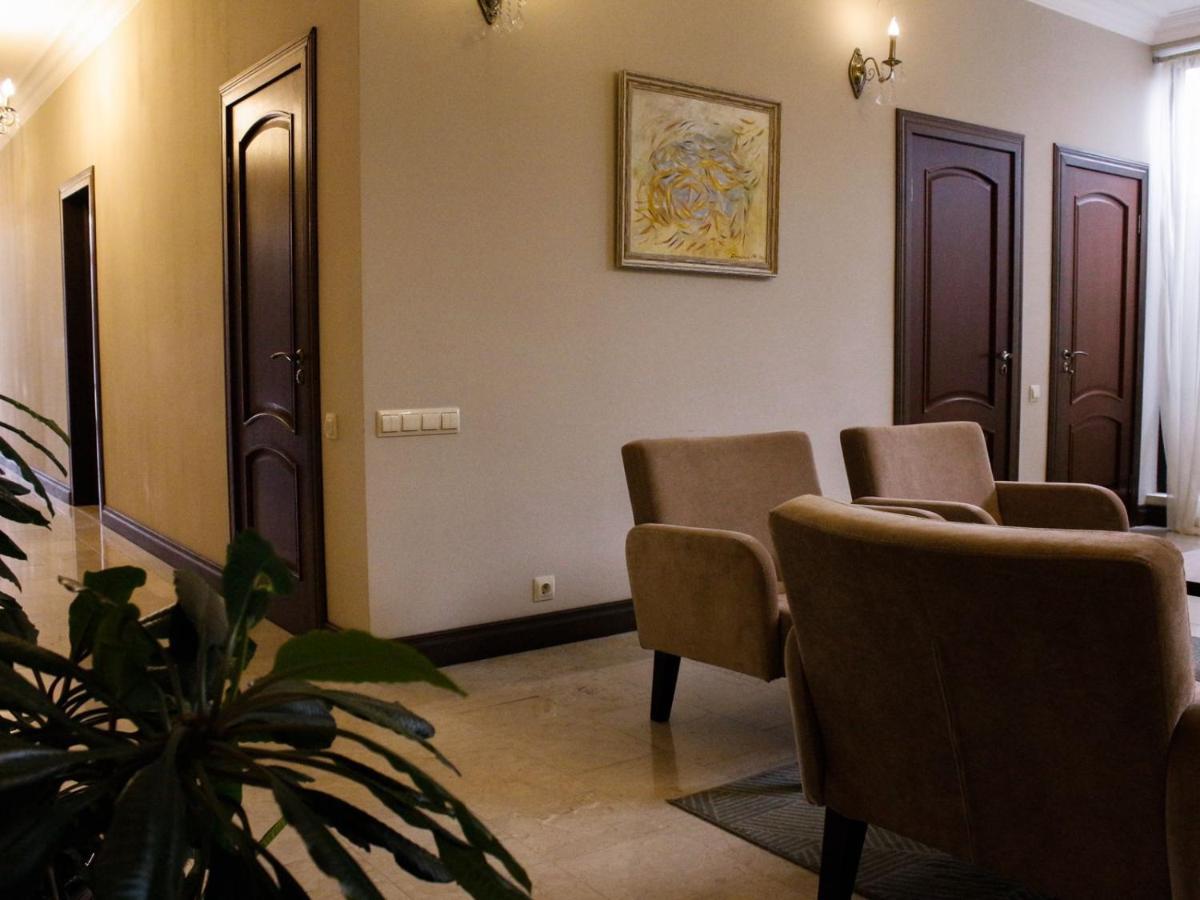 Boutique Hotel Amra Sukhumi Eksteriør bilde