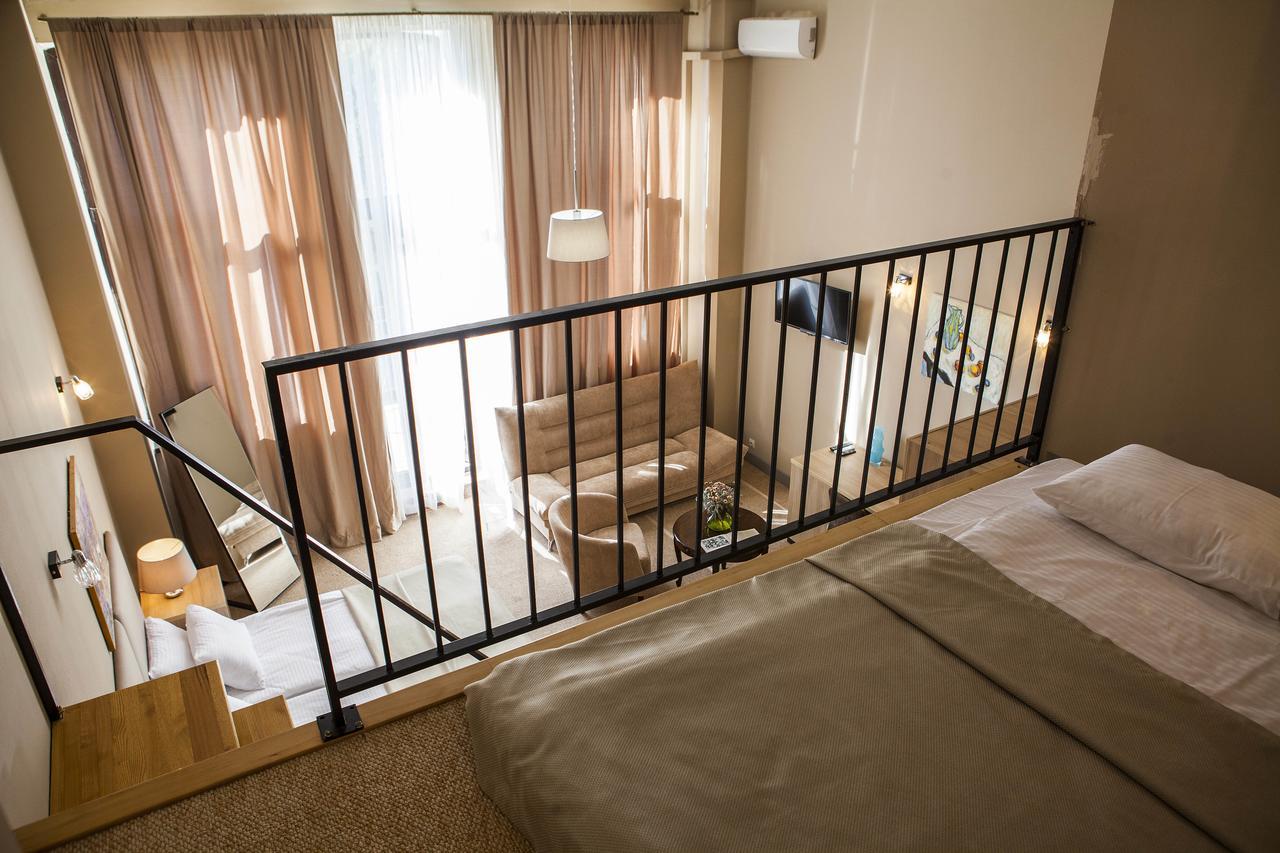 Boutique Hotel Amra Sukhumi Eksteriør bilde