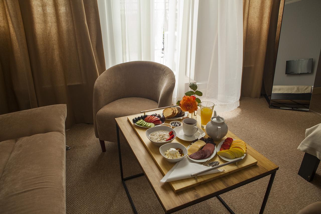 Boutique Hotel Amra Sukhumi Eksteriør bilde
