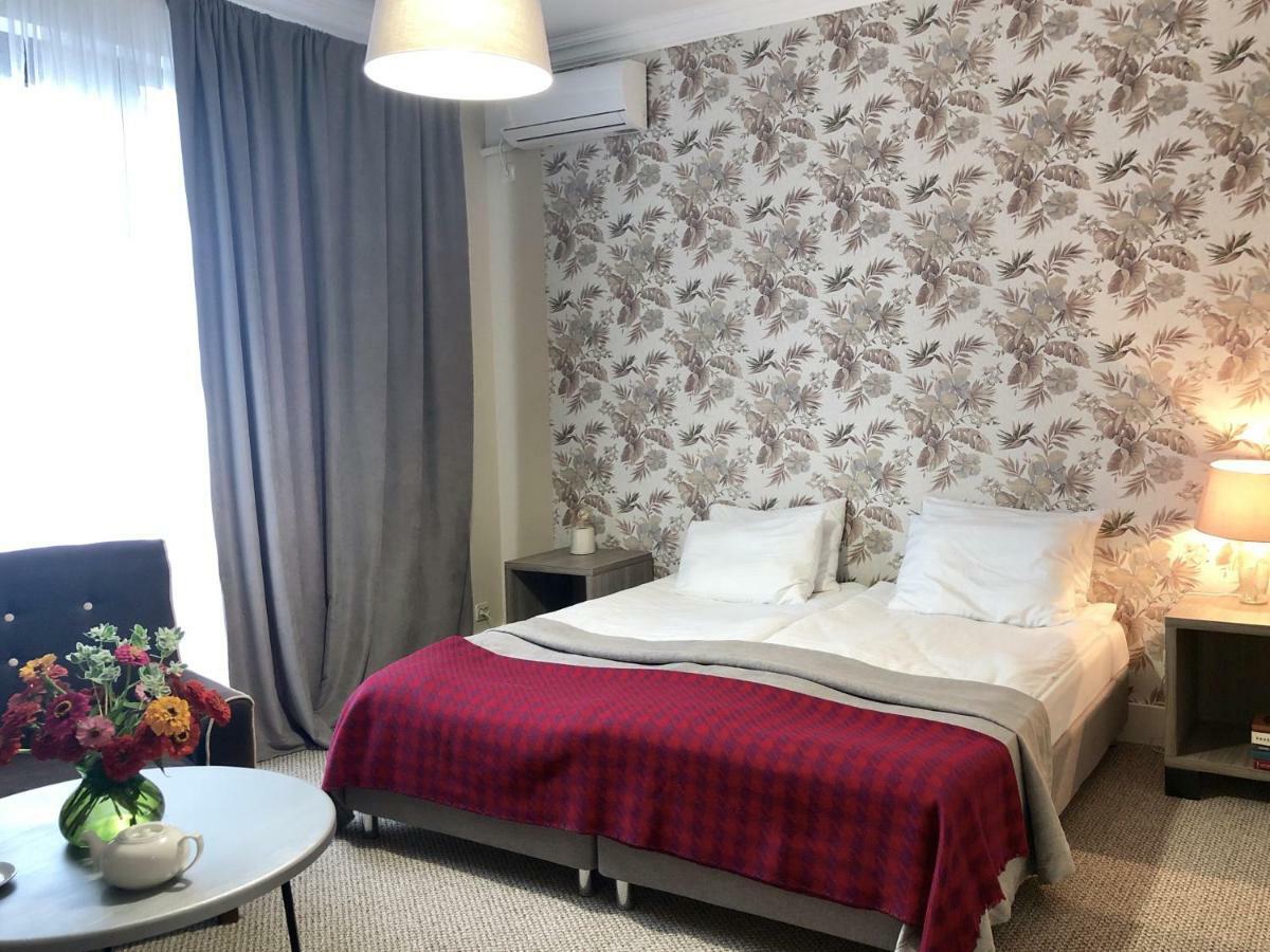 Boutique Hotel Amra Sukhumi Eksteriør bilde