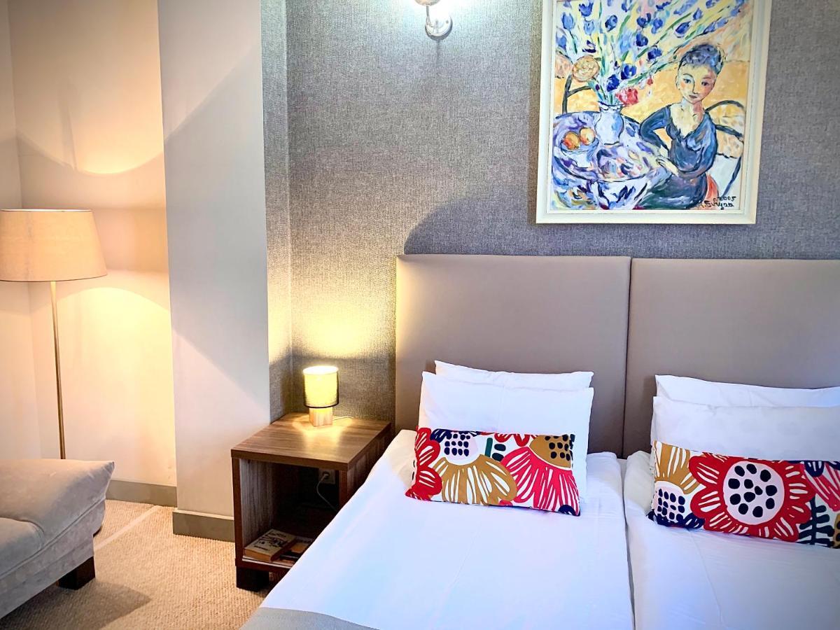 Boutique Hotel Amra Sukhumi Eksteriør bilde