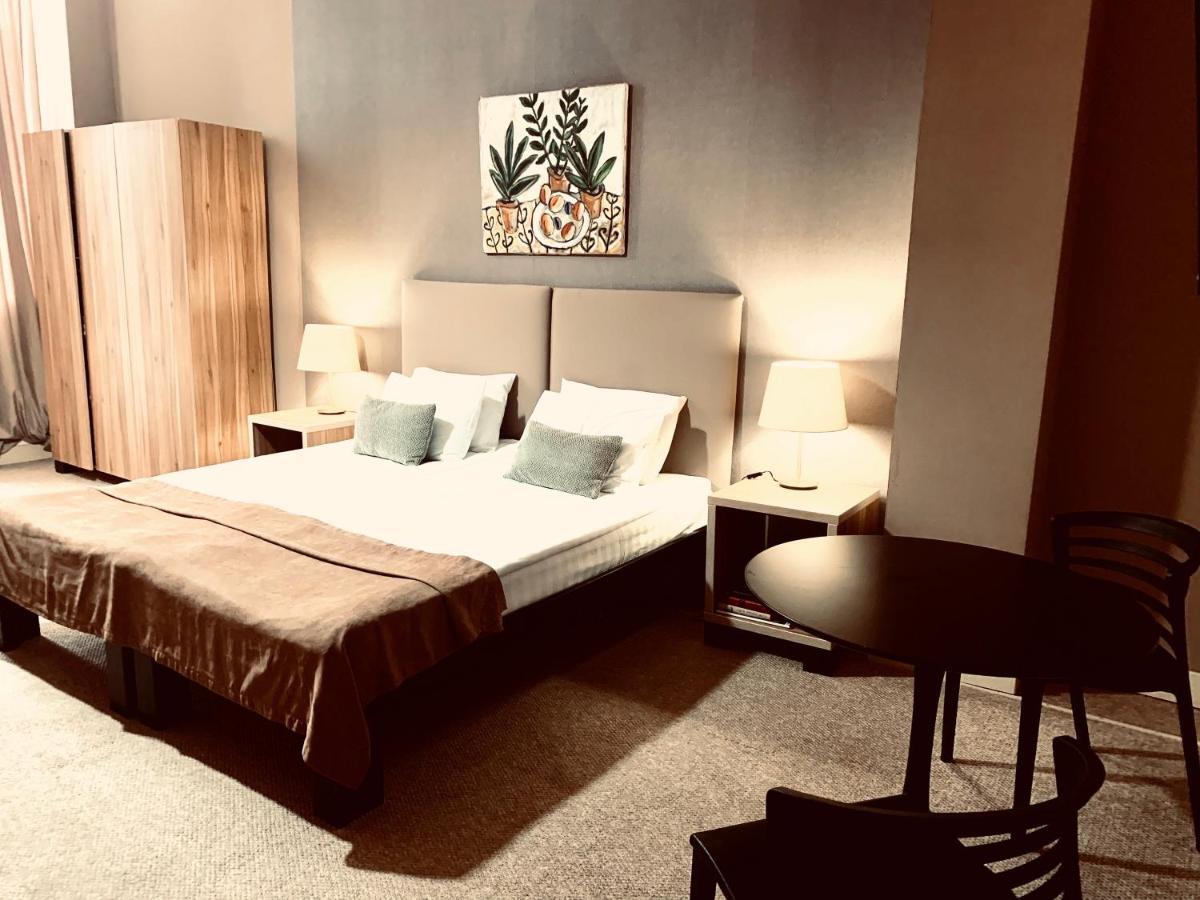 Boutique Hotel Amra Sukhumi Eksteriør bilde